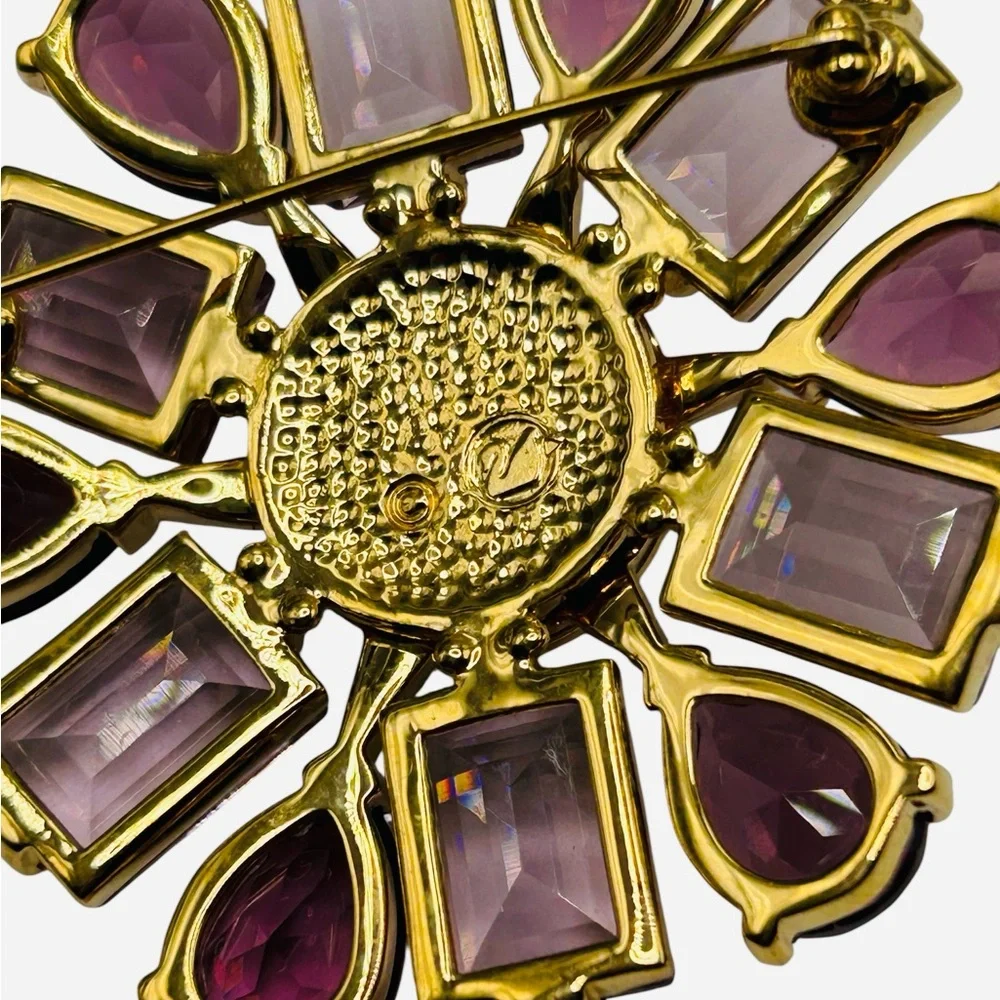 Stunning Signed Swarovski Purple Crystal Flower Brooch